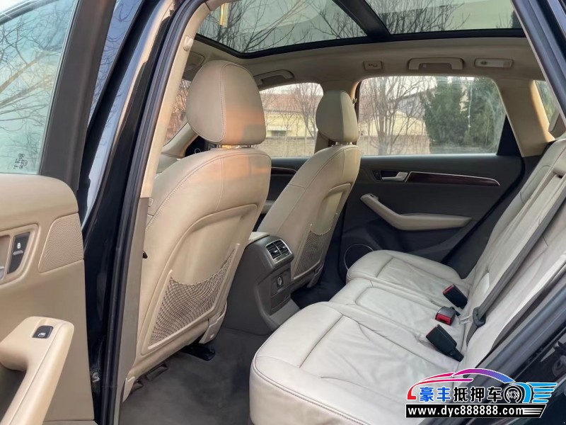 11年奥迪Q5轿车抵押车出售