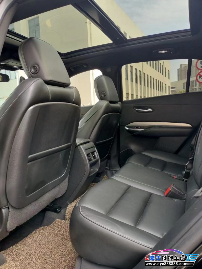 19年凯迪拉克XT4轿车抵押车出售