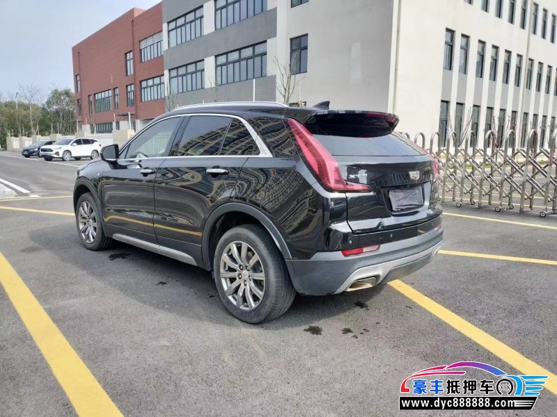 19年凯迪拉克XT4轿车抵押车出售