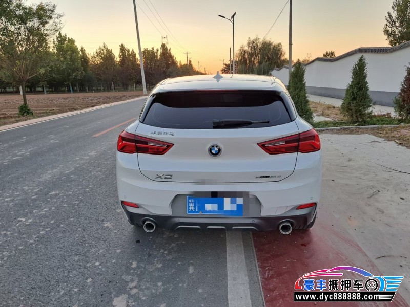 20年宝马X2轿车抵押车出售