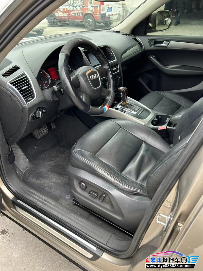 11年奥迪Q5SUV抵押车出售
