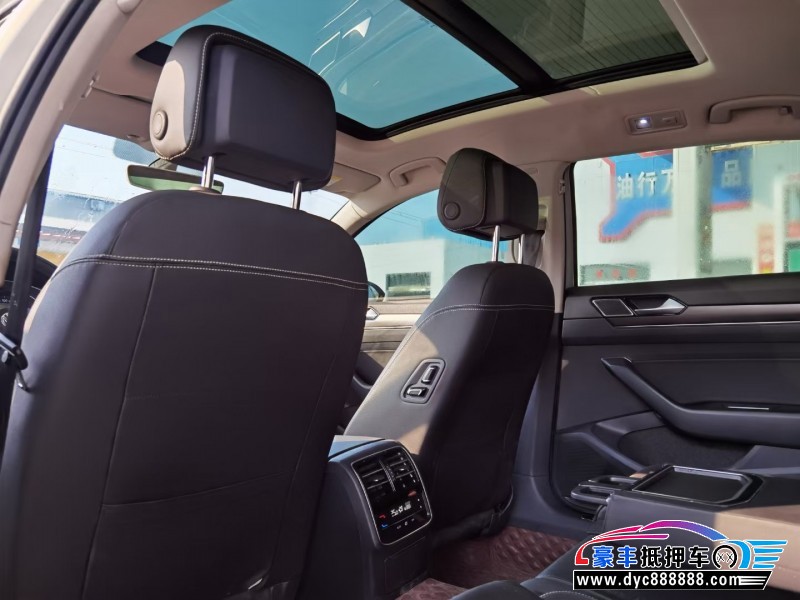 21年大众迈腾轿车抵押车出售