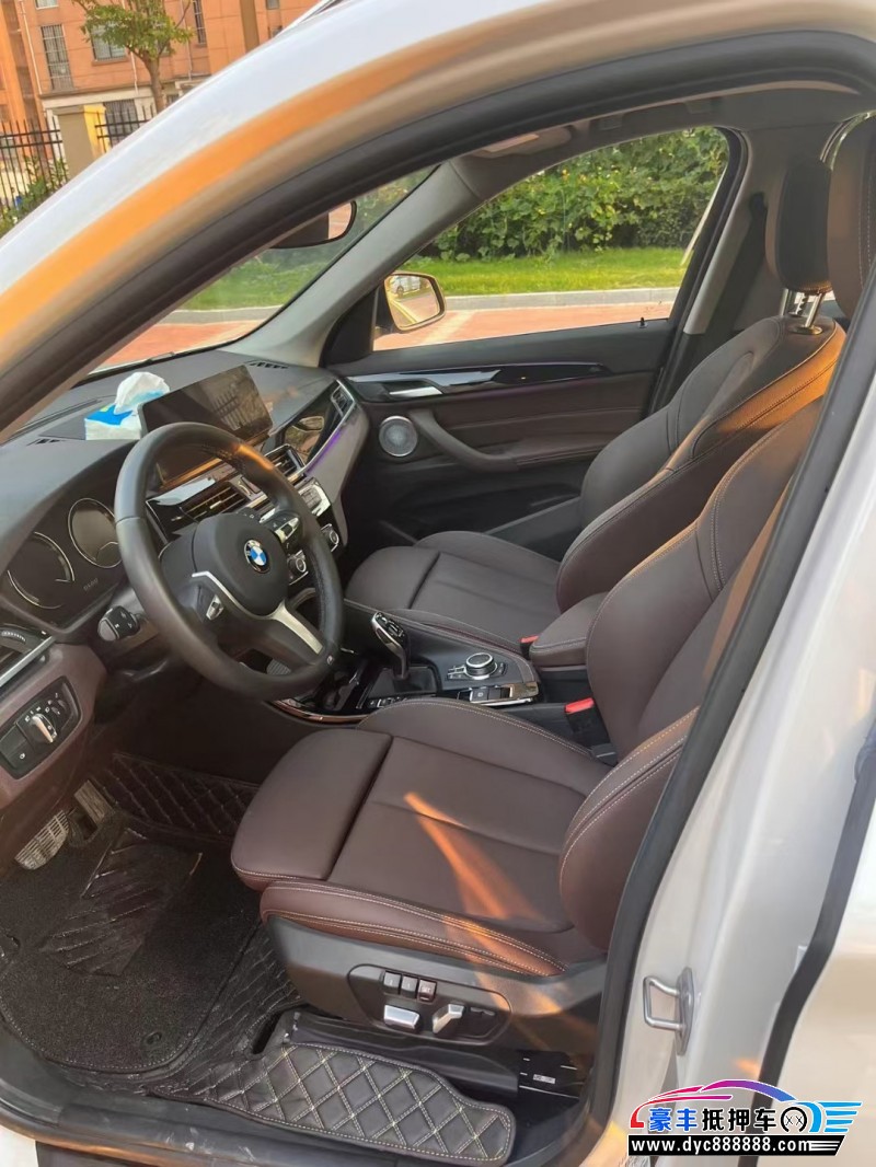 21年宝马X1轿车抵押车出售