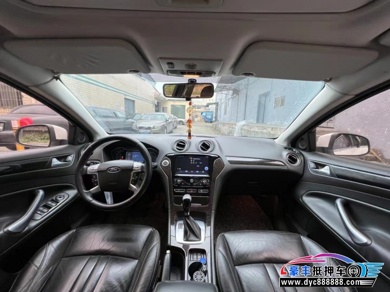 13年福特蒙迪欧轿车抵押车出售