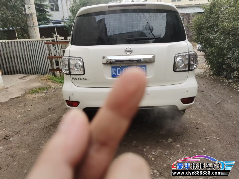 17年日产途乐SUV抵押车出售