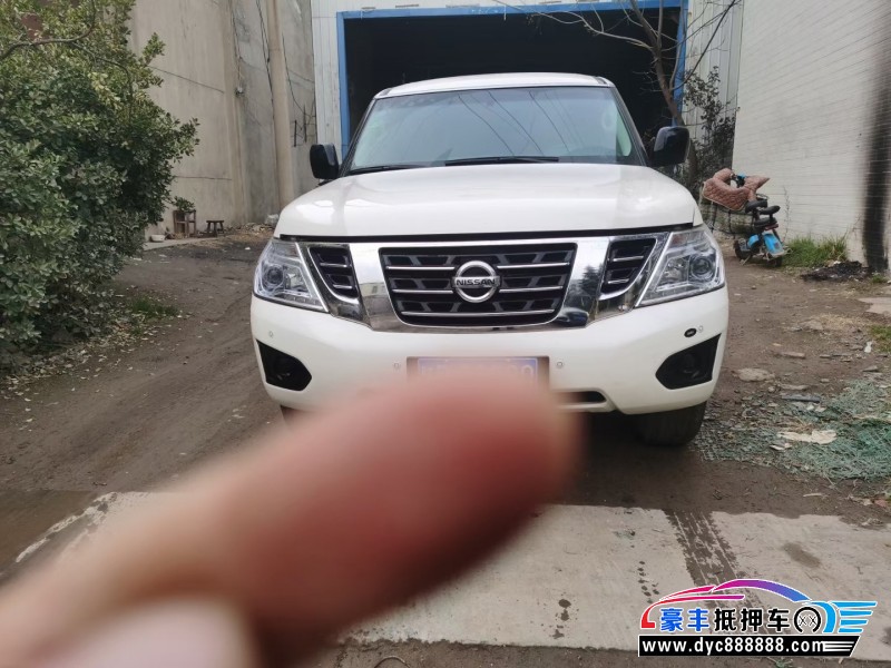 17年日产途乐SUV抵押车出售