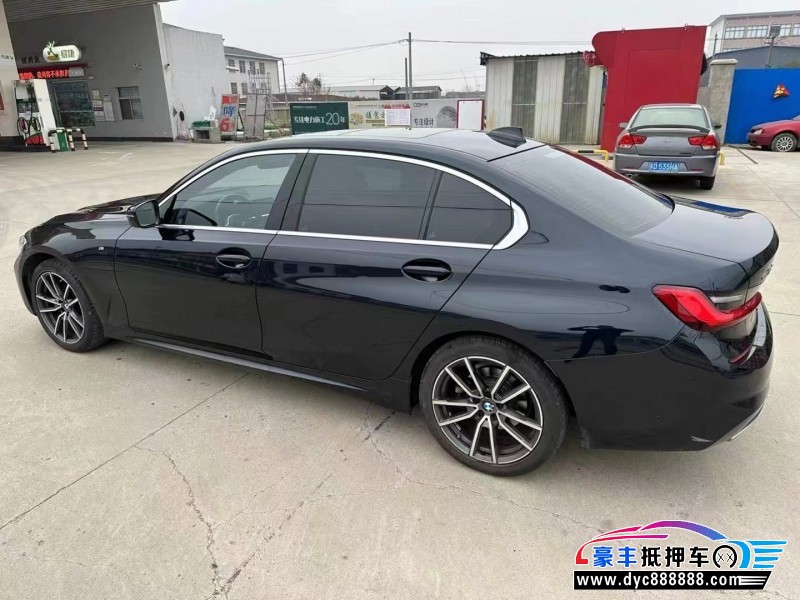 21年宝马3系轿车抵押车出售