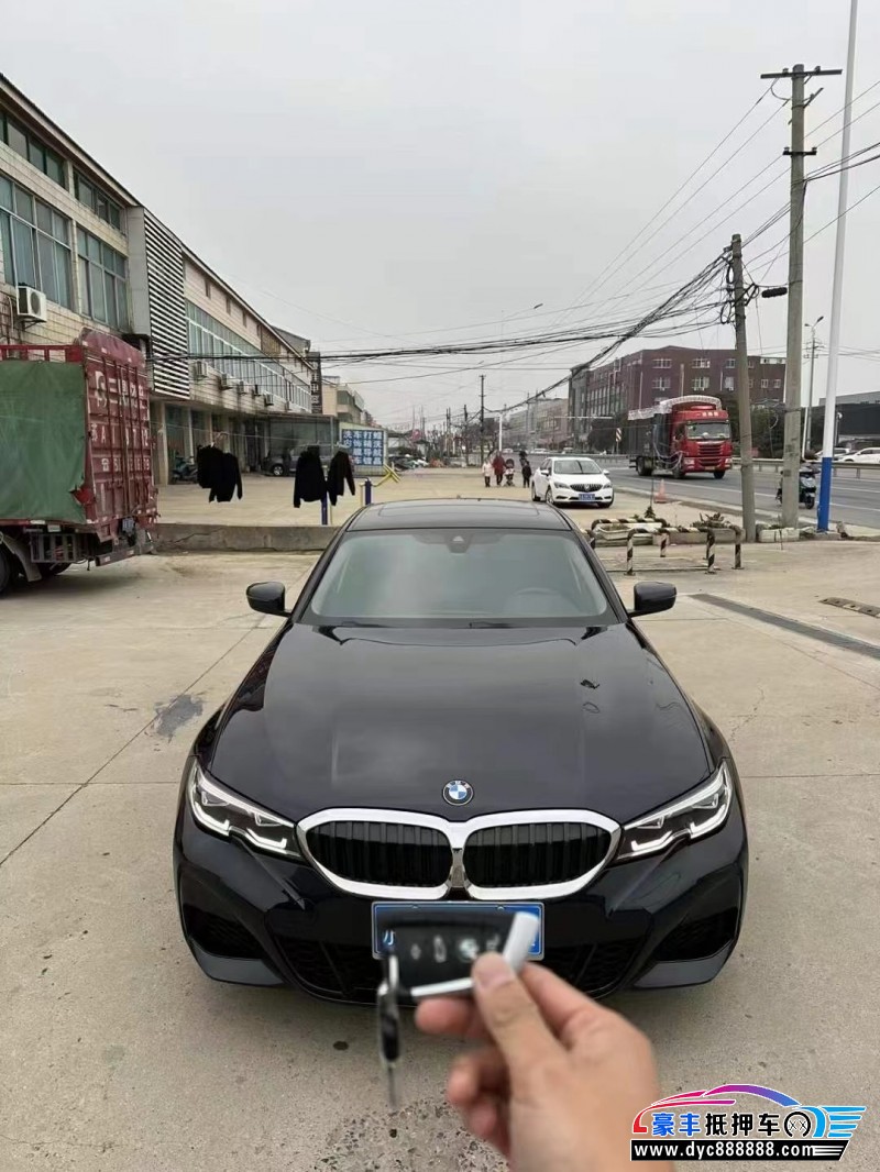 21年宝马3系轿车抵押车出售