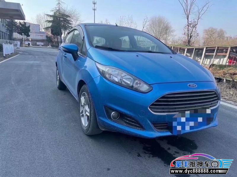 13年福特嘉年华轿车抵押车出售