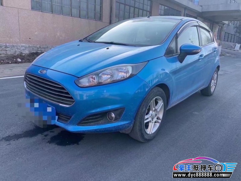 13年福特嘉年华轿车抵押车出售