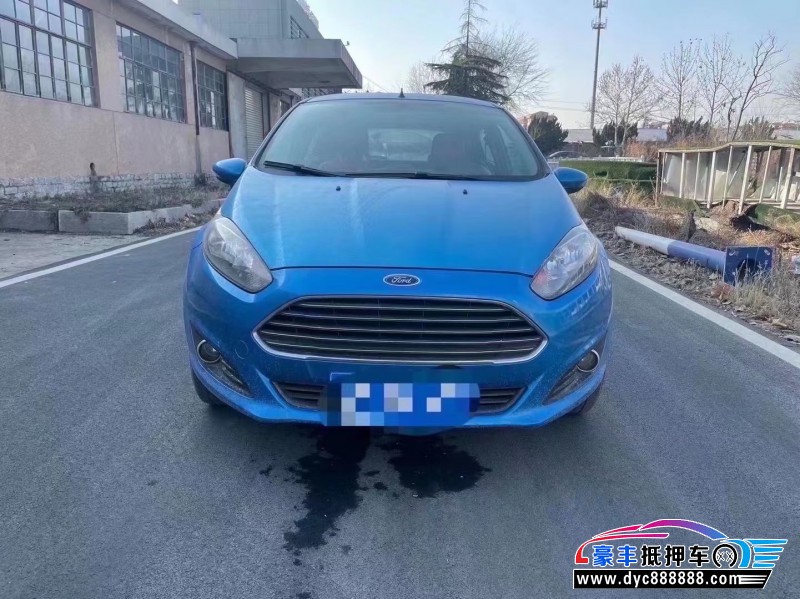 13年福特嘉年华轿车抵押车出售