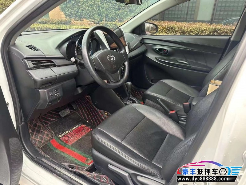 19年丰田YARiS L 致享轿车抵押车出售