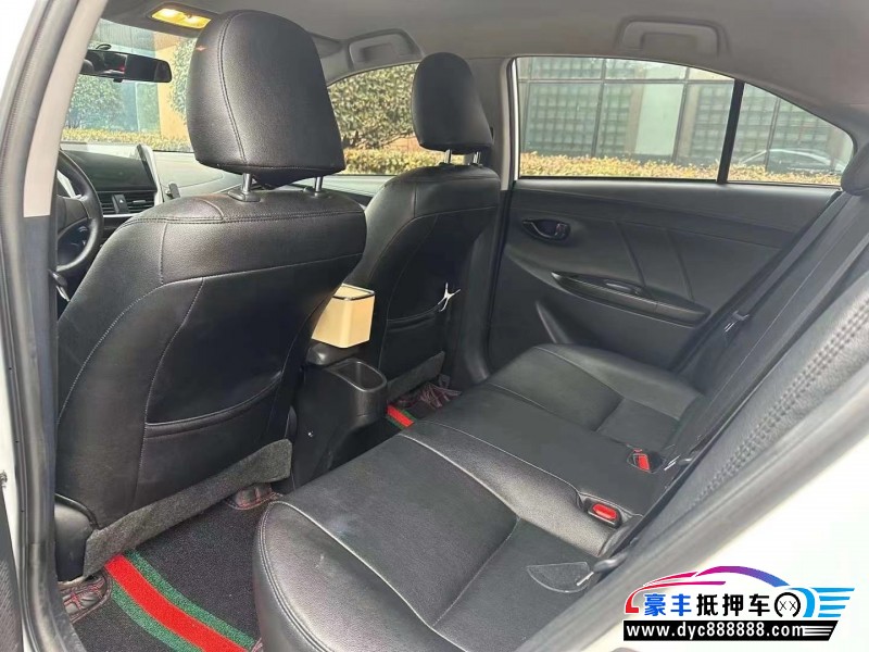 19年丰田YARiS L 致享轿车抵押车出售
