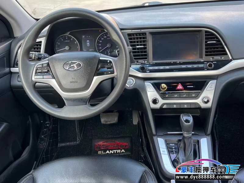 16年现代领动轿车抵押车出售