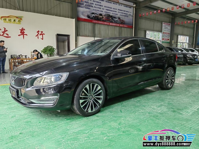 18年沃尔沃S60轿车抵押车出售