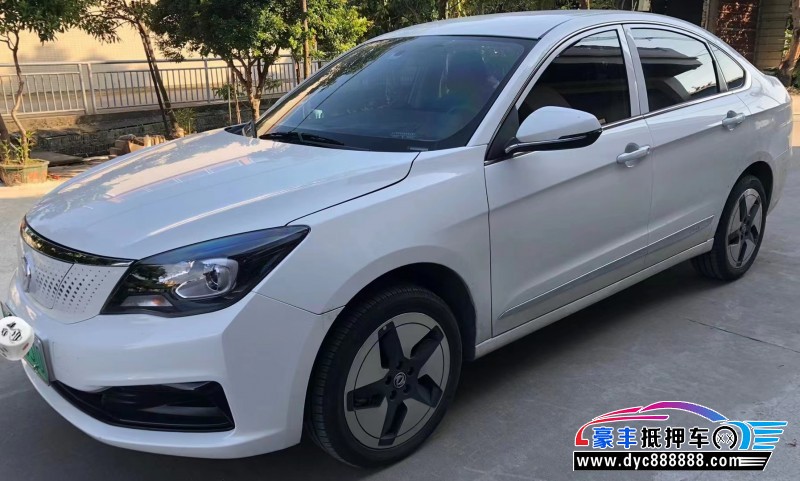 22年东风风神E70轿车抵押车出售