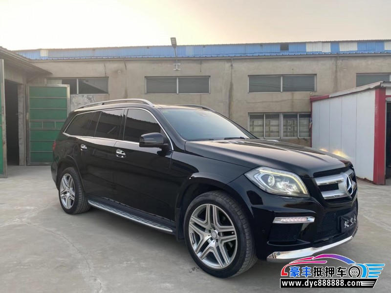 15年奔驰GL轿车抵押车出售