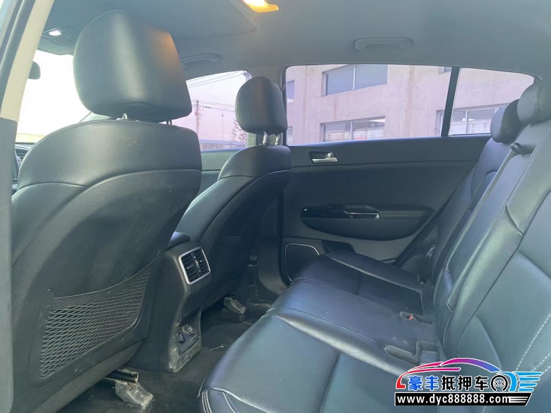 18年起亚KX5轿车抵押车出售