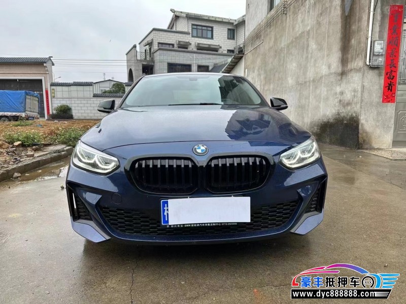22年宝马1系轿车抵押车出售
