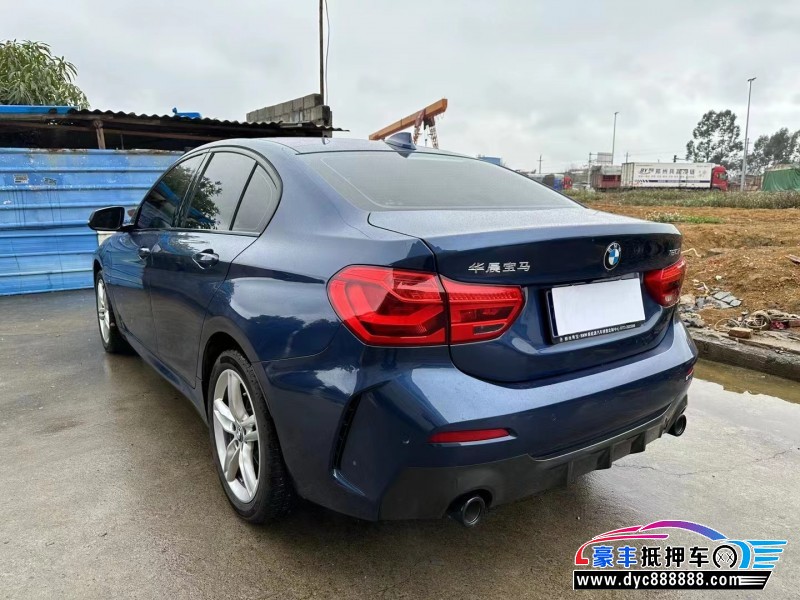 22年宝马1系轿车抵押车出售