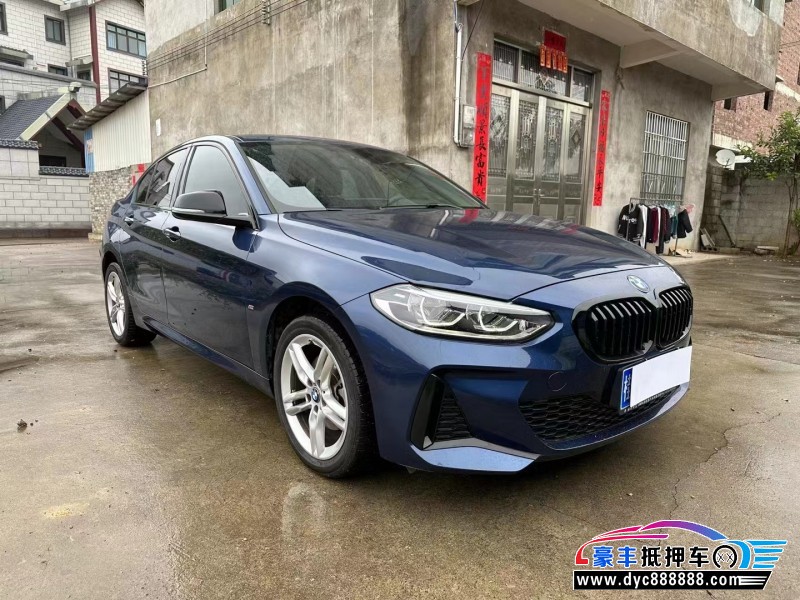 22年宝马1系轿车抵押车出售