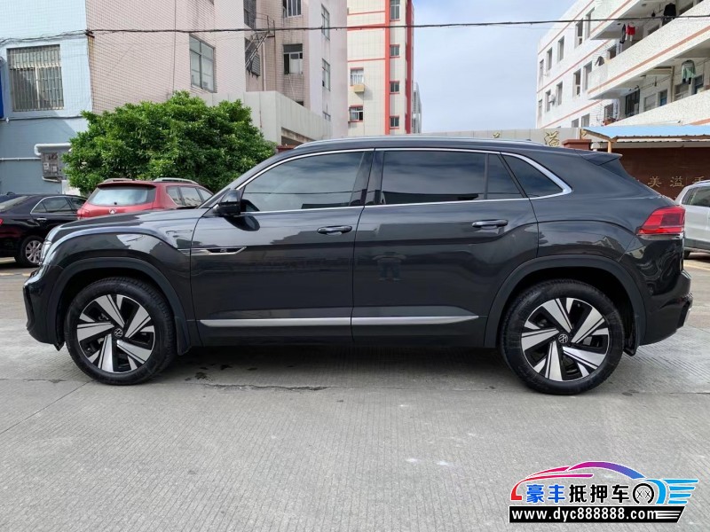 22年大众途昂轿车抵押车出售