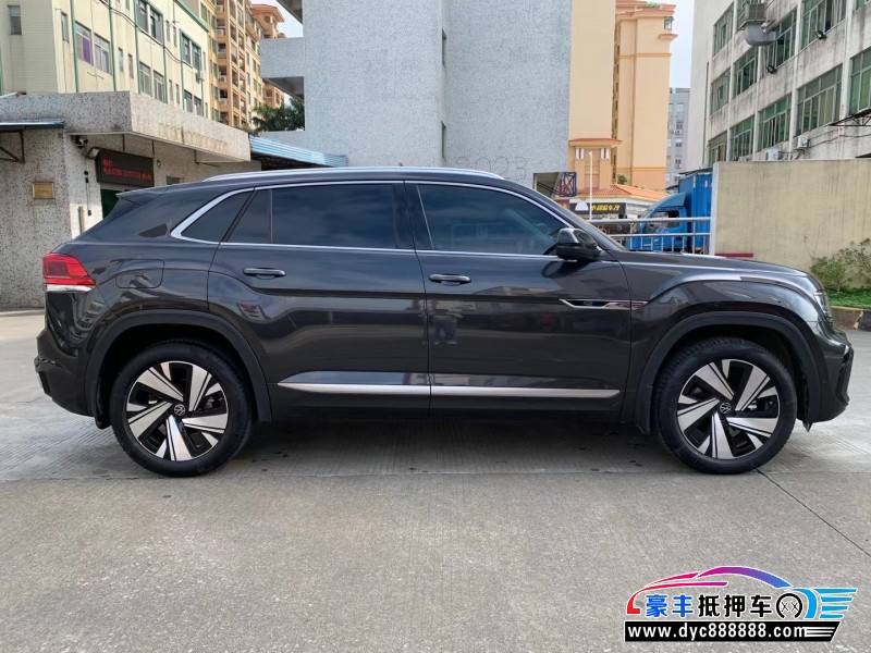 22年大众途昂轿车抵押车出售