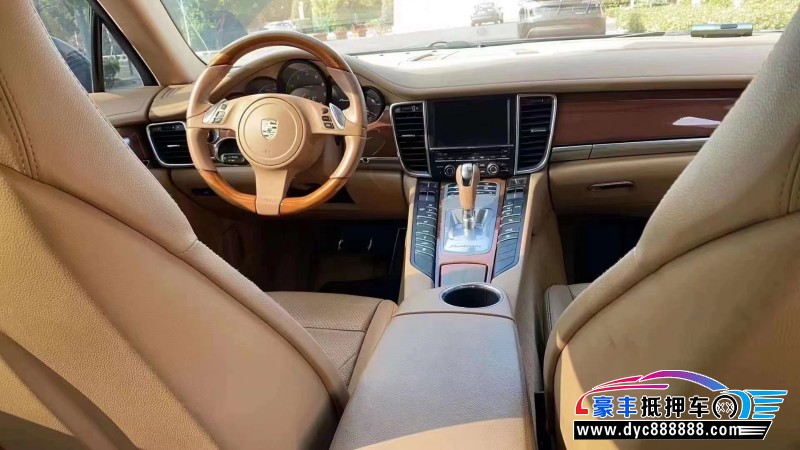 11年保时捷帕纳梅拉轿车抵押车出售