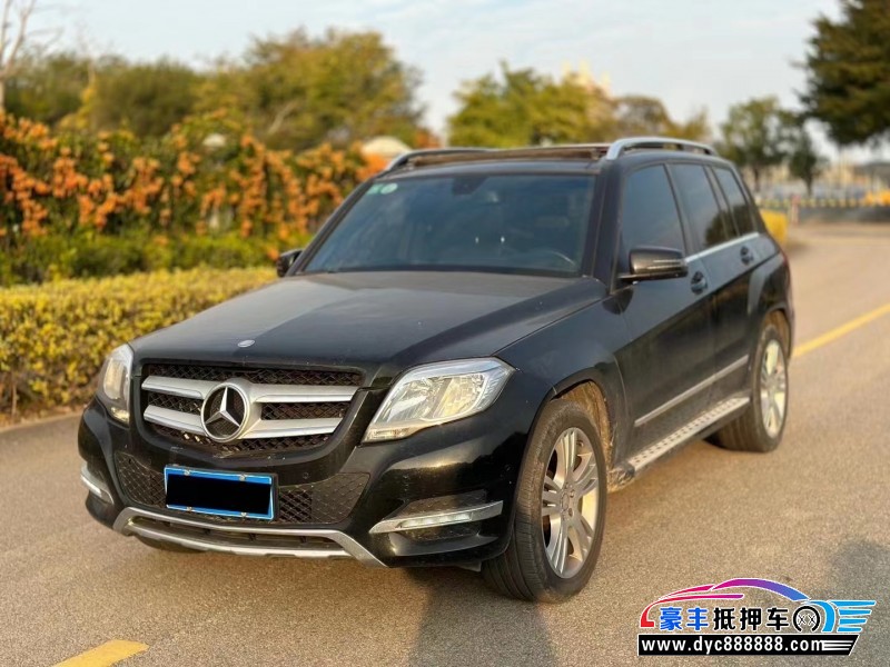 15年奔驰GLC轿车抵押车出售