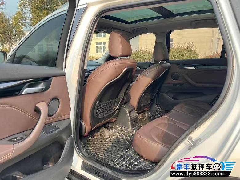 20年宝马X1轿车抵押车出售