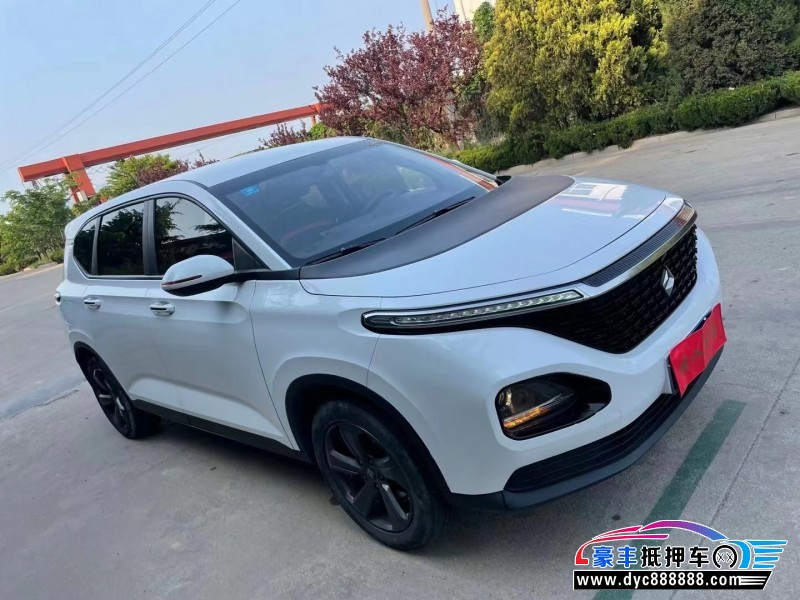 20年宝骏宝骏RM5轿车抵押车出售