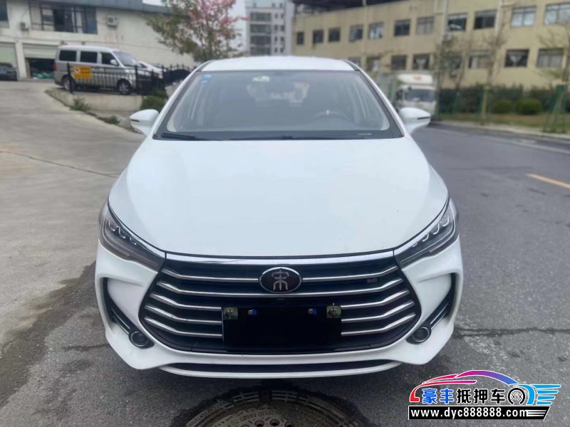 23年比亚迪宋轿车抵押车出售