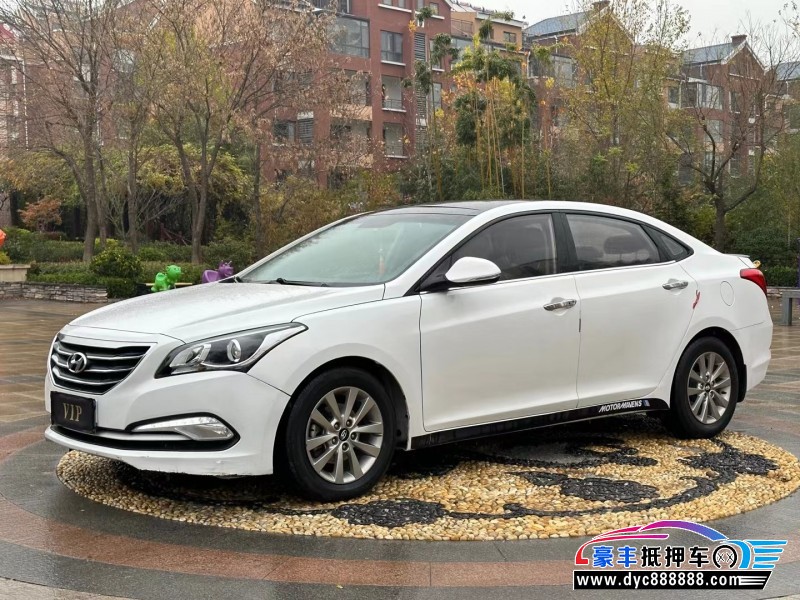 15年现代名图轿车抵押车出售