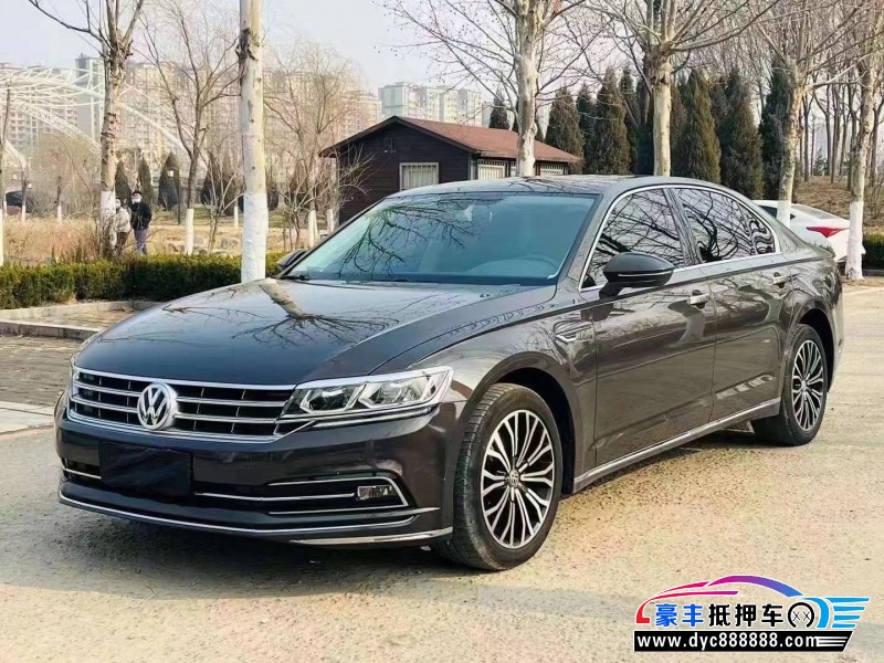 18年大众辉昂轿车抵押车出售