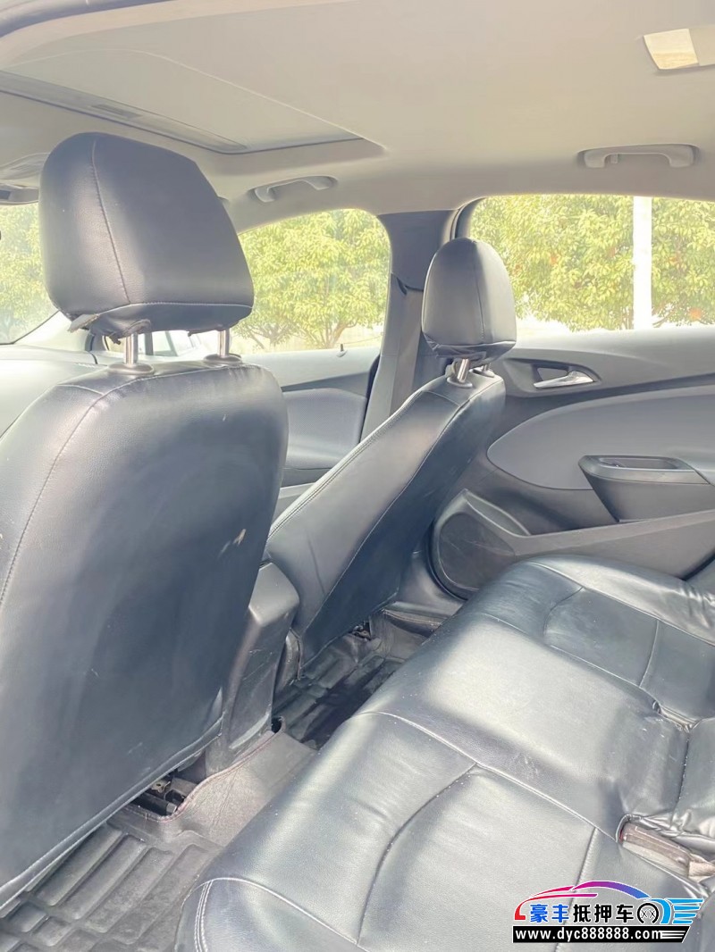 18年雪佛兰科鲁兹轿车抵押车出售