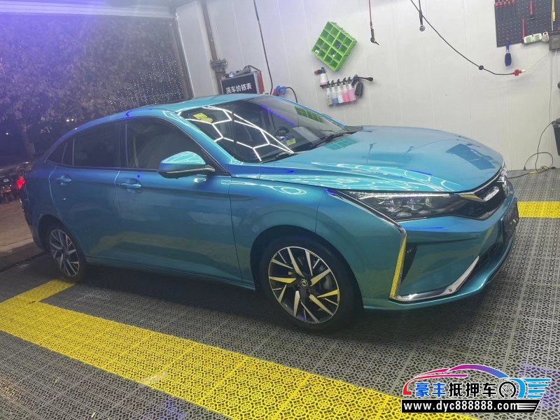 19年东风风神奕炫轿车抵押车出售