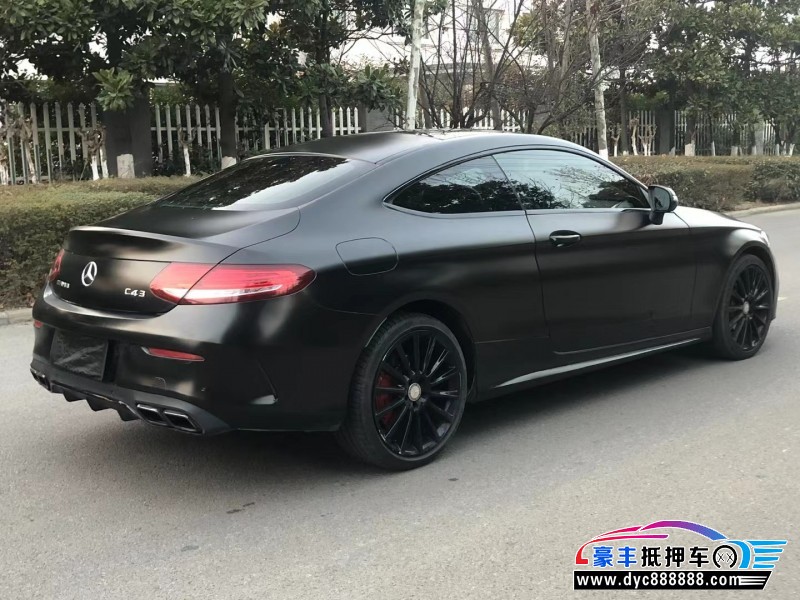 17年奔驰C轿车抵押车出售