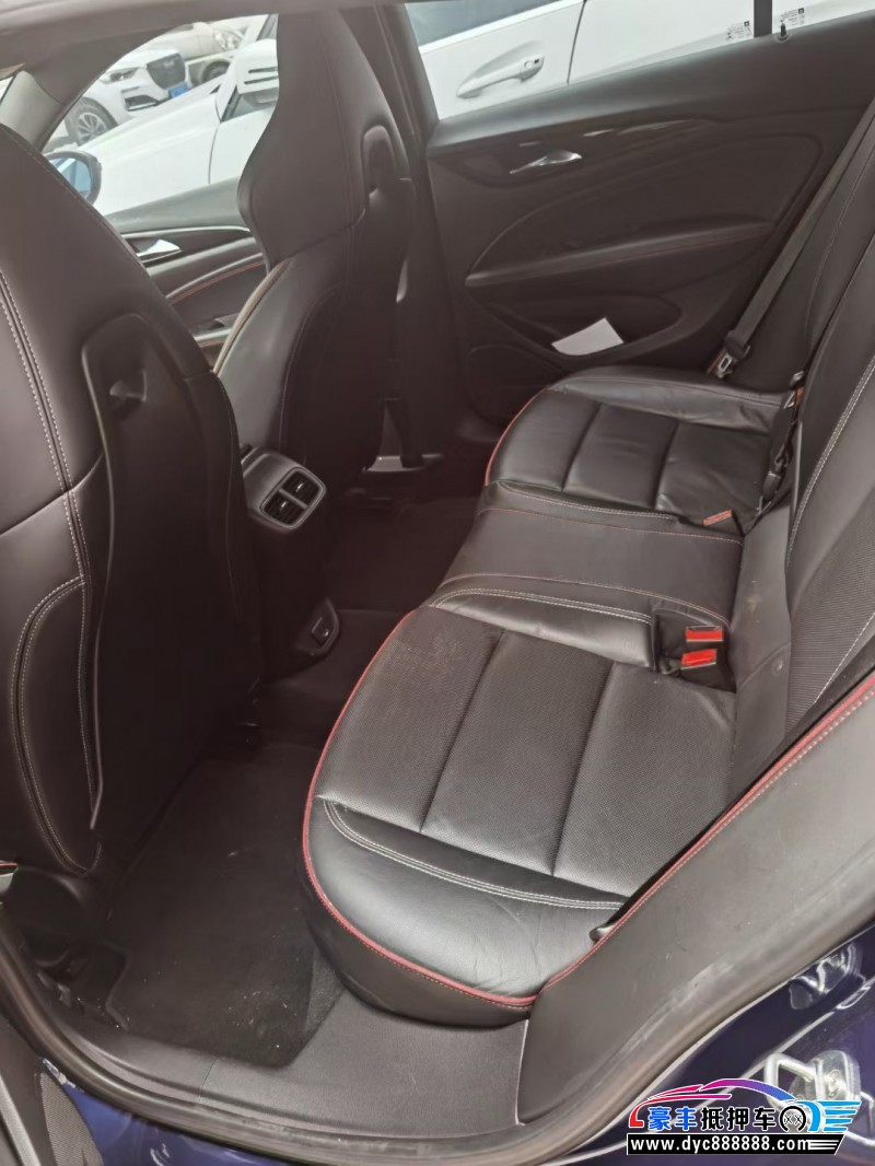 18年别克君威轿车抵押车出售