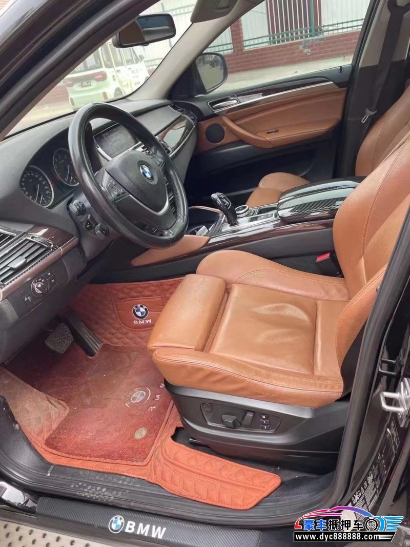 12年宝马X6轿车抵押车出售