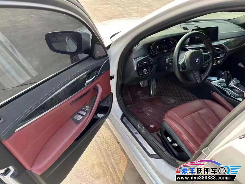 20年宝马5系轿车抵押车出售