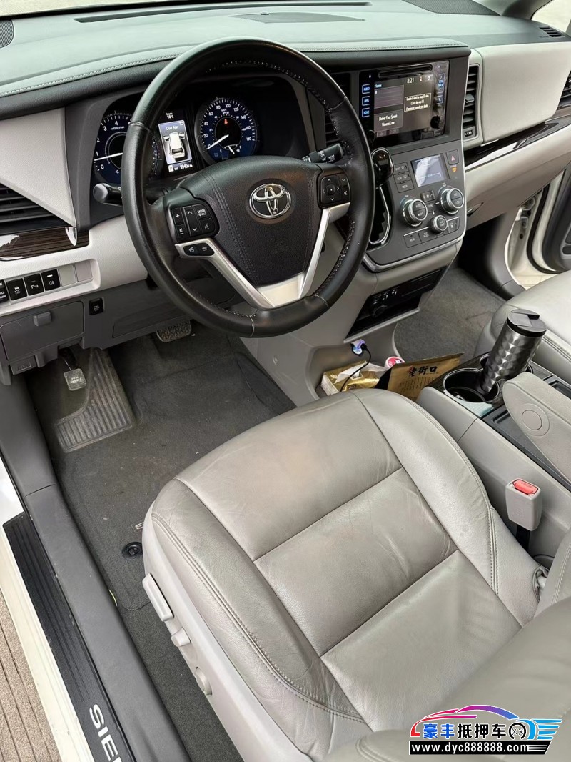 16年丰田塞纳MPV抵押车出售