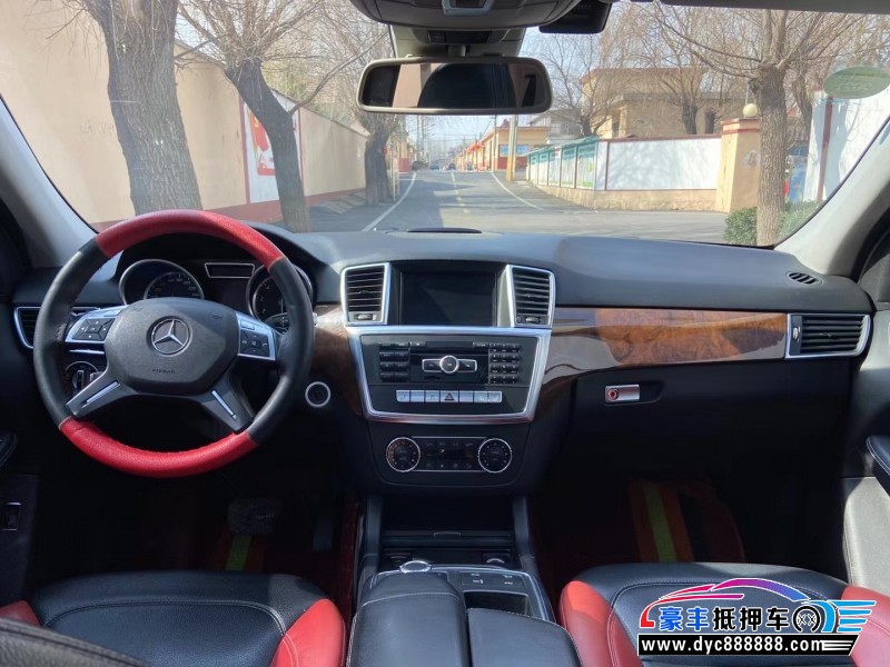 12年奔驰MLSUV抵押车出售
