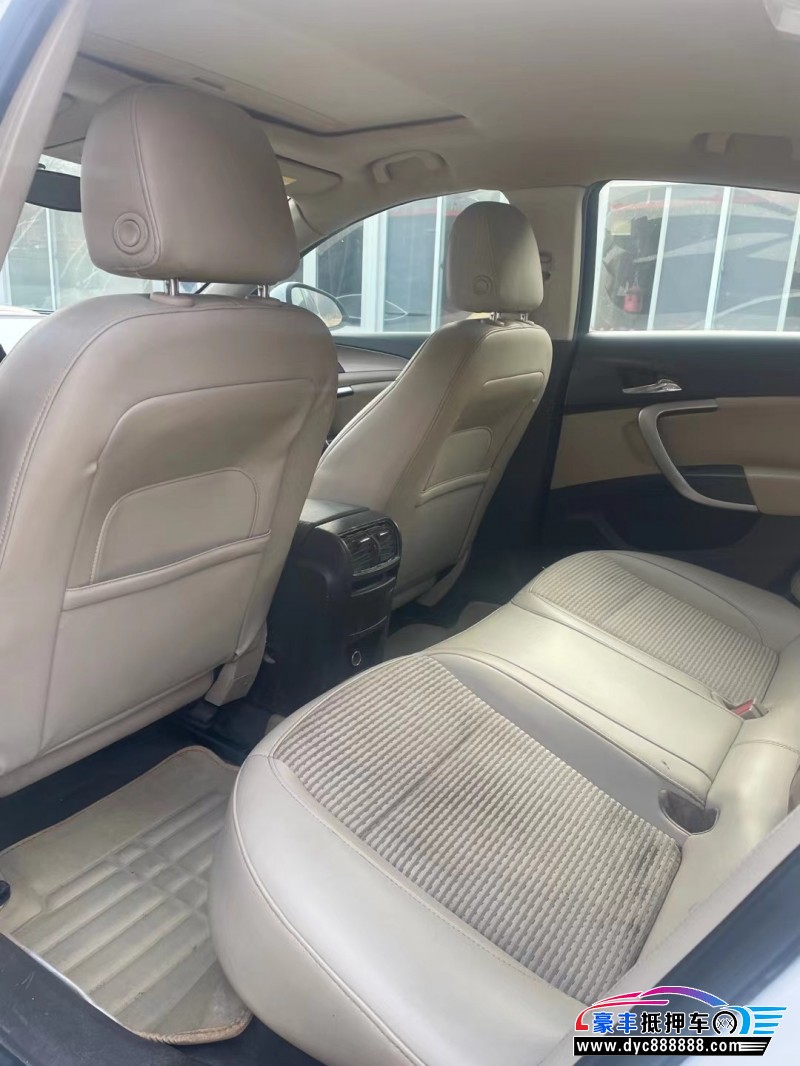 15年别克君威轿车抵押车出售