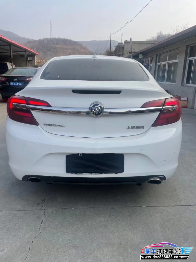 15年别克君威轿车抵押车出售