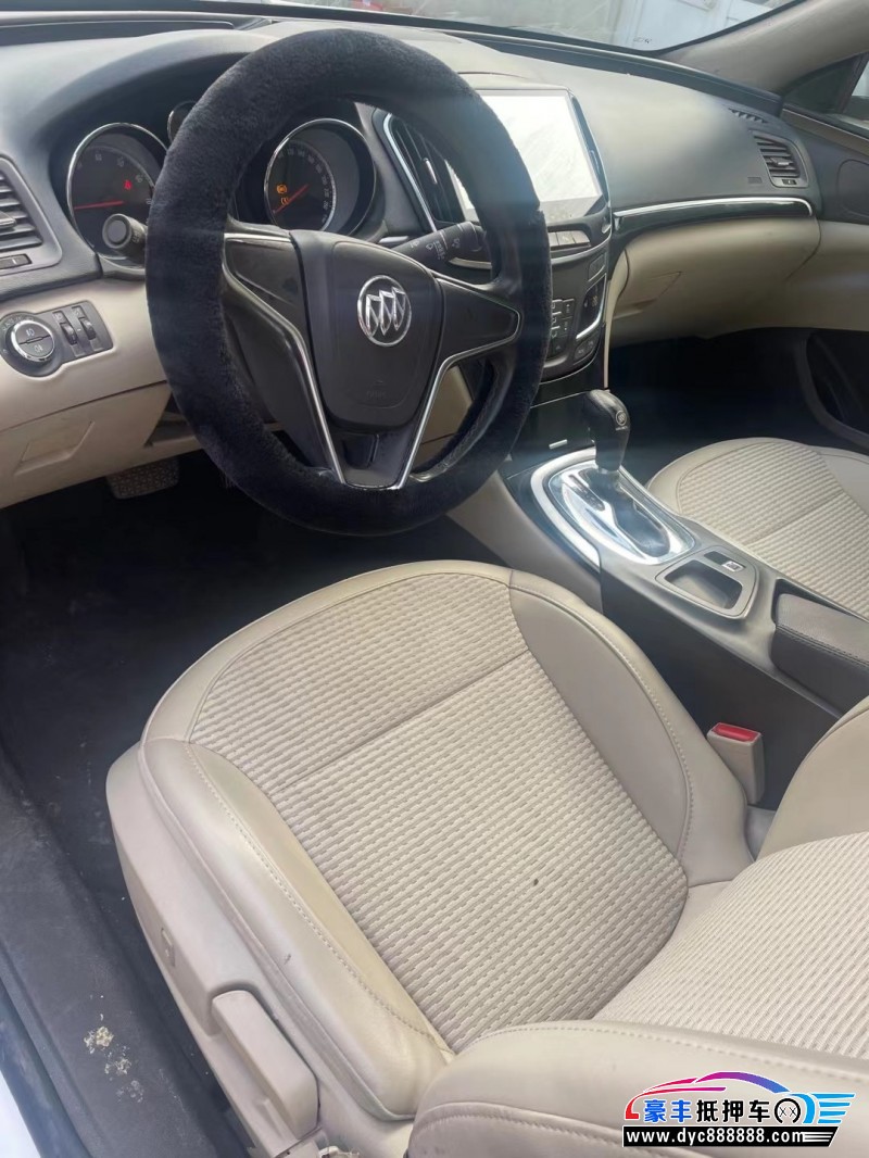 15年别克君威轿车抵押车出售