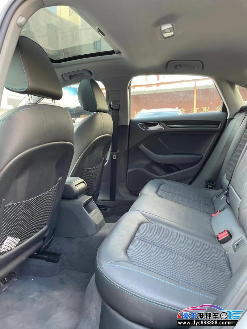 20年奥迪A3轿车抵押车出售