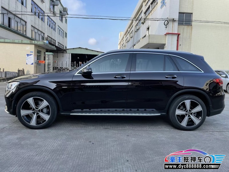 22年奔驰GLC轿车抵押车出售