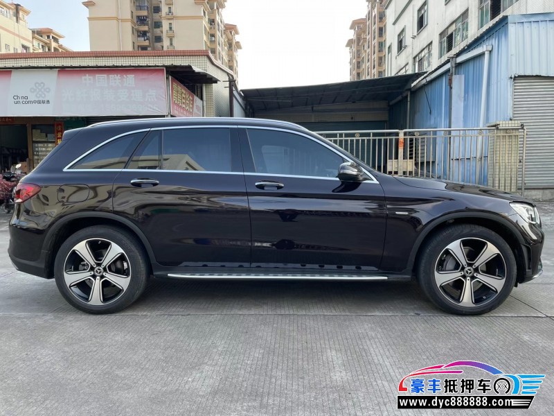 22年奔驰GLC轿车抵押车出售