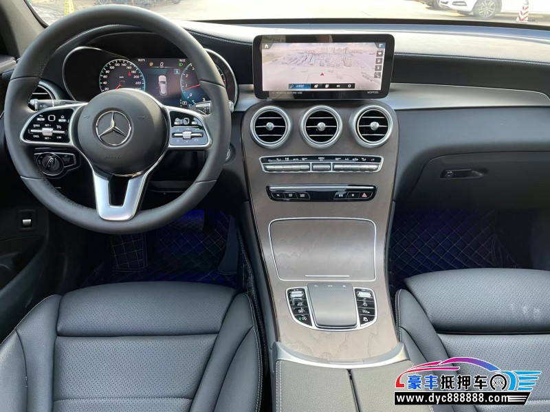 22年奔驰GLC轿车抵押车出售