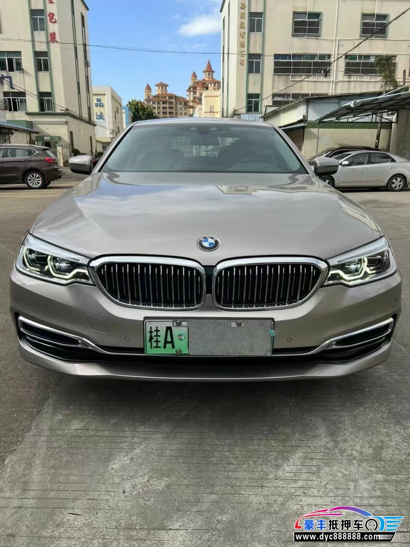 20年宝马5系轿车抵押车出售